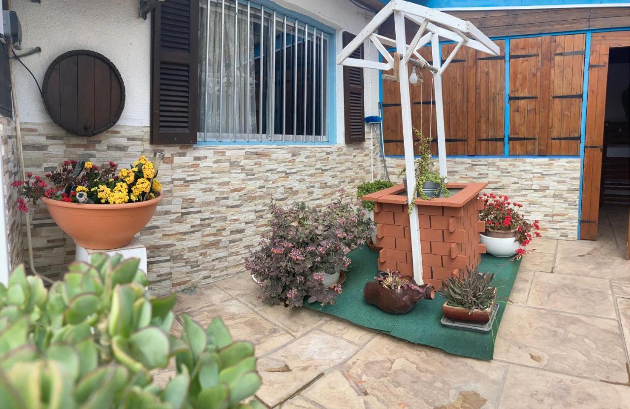 Mamas Summer House Larnaca Exterior foto