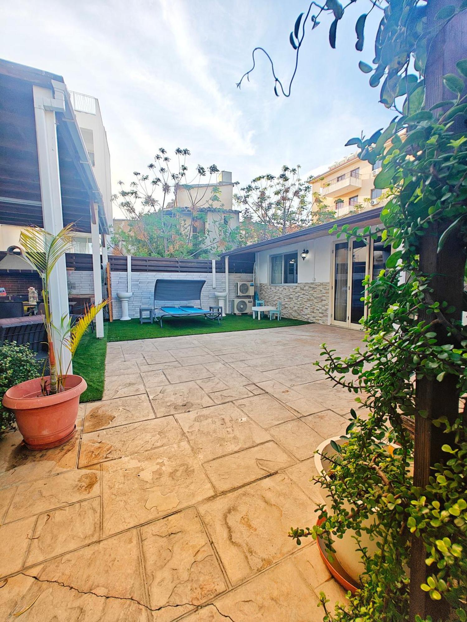Mamas Summer House Larnaca Exterior foto